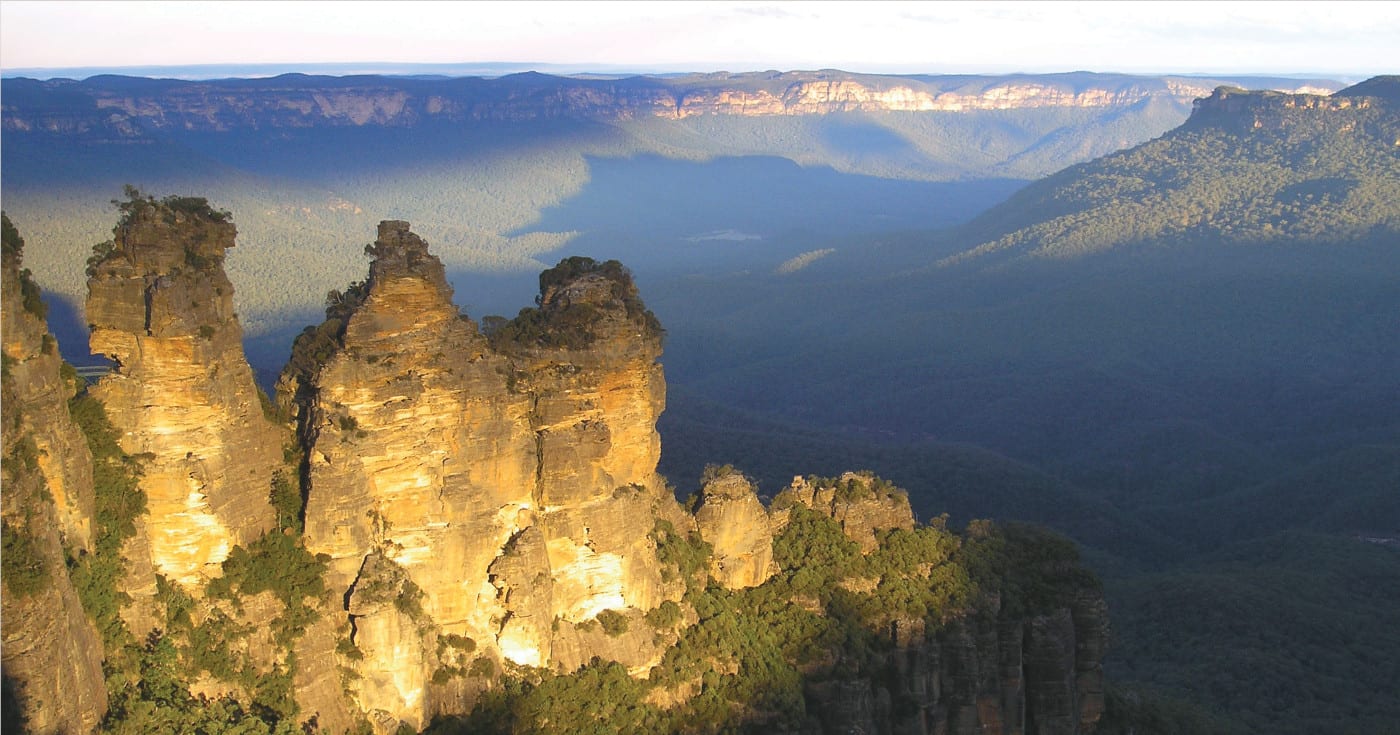 The Three Sisters [kolme siskoa] -hiekkakivipaljastuma. Kuva ©: stock.xchng